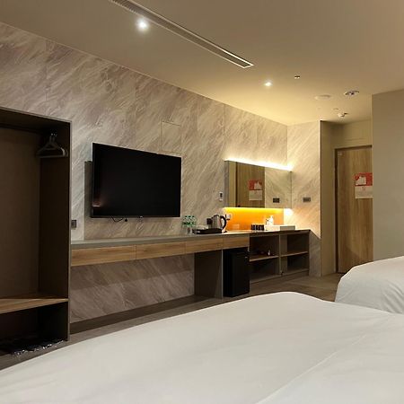 Saint Hostel Beigang Екстер'єр фото